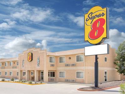 Super 8 by Wyndham Bloomfield - Bild 1