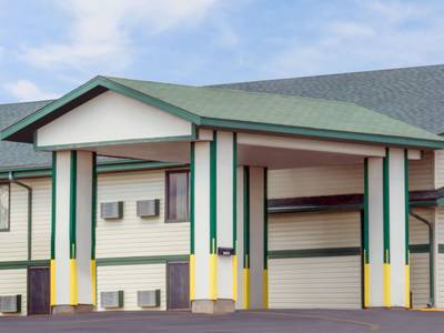 Super 8 by Wyndham Carroll - Bild 1