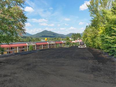 Super 8 by Wyndham Caryville TN - Bild 1