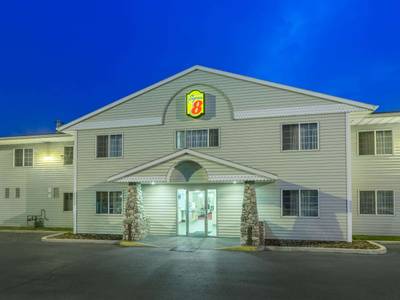 Super 8 by Wyndham Hamilton - Bild 1