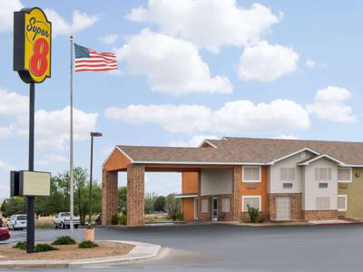 Super 8 by Wyndham Portales - Bild 1