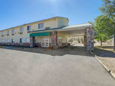 Motel 6 Truth OR Consequences - Bild 1