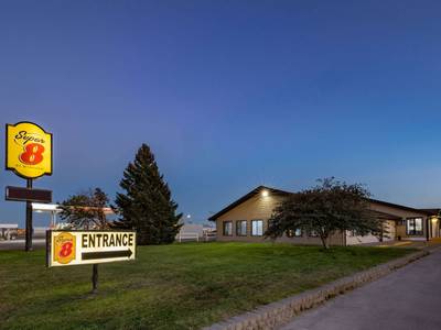 Super 8 by Wyndham Valentine NE - Bild 1