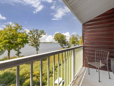 Best Western Premier The Lodge on Lake Detroit - Bild 1