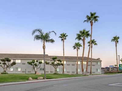 Quality Inn Kettleman City Near Hwy 41 - Bild 1