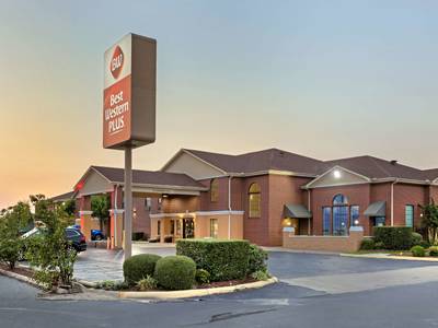 Best Western Plus Lonoke Hotel - Bild 1