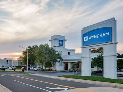 Wyndham Riverfront Little Rock - Bild 1