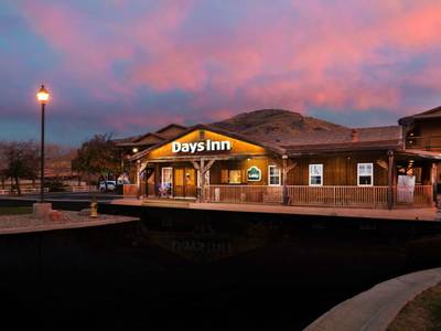 Days Inn by Wyndham Lebec - Bild 1