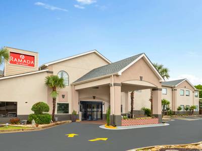 Ramada by Wyndham Locust Grove - Bild 1