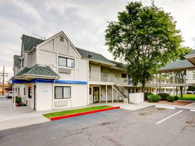 Motel 6 Denver West Wheat Ridge-North - Bild 1