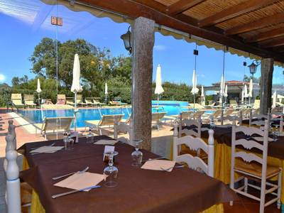Club Hotel Li Suari - Bild 1