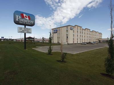 Pomeroy Inn & Suites Dawson Creek - Bild 1