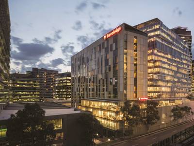 Travelodge Hotel Melbourne Docklands - Bild 1