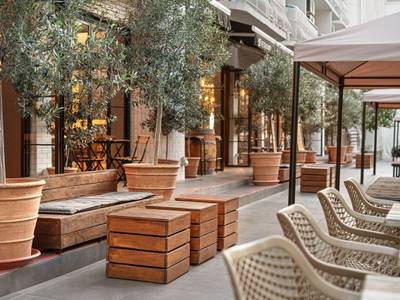 Zefir Hotel - Bild 1