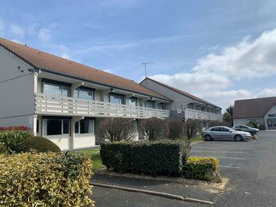 Campanile Châteauroux - Saint-Maur - Bild 1