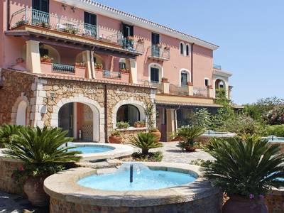 Club Hotel Torre Moresca - Bild 1