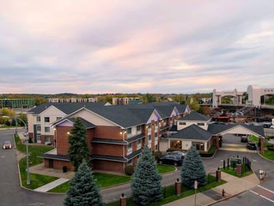 Best Western Plus Franklin Square Inn Troy/Albany - Bild 1