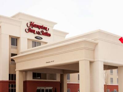 Hampton Inn & Suites by Hilton Lethbridge - Bild 1