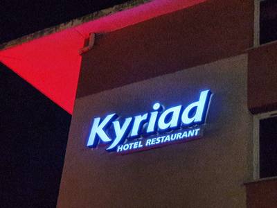 Kyriad Aix Les Milles - Plan de Campagne - Bild 1