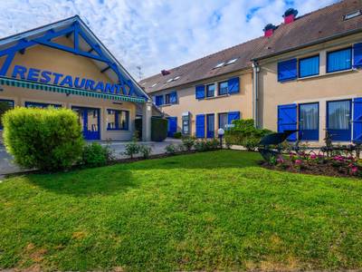 Comfort Hotel Etampes - Bild 1