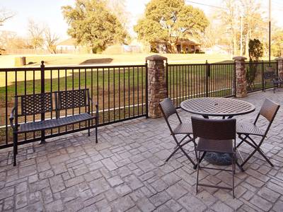 Best Western Plus DeSoto Inn & Suites - Bild 1