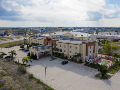 Hampton Inn Alice - Bild 1