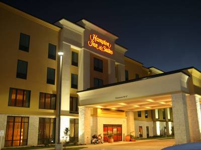 Hampton Inn & Suites Bastrop - Bild 1