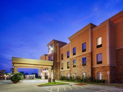 Best Western Bastrop Pines Inn - Bild 1