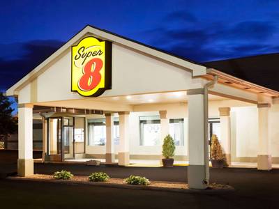 Super 8 by Wyndham Monteagle TN - Bild 1