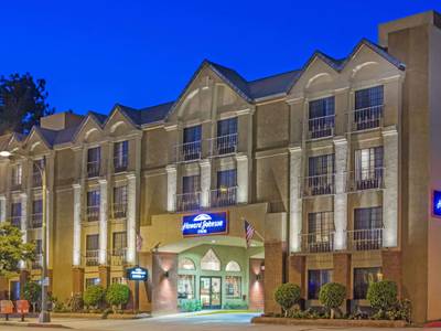 Howard Johnson by Wyndham Pasadena - Bild 1