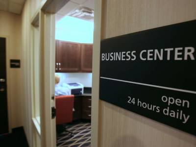 Hampton Inn by Hilton Fort Saskatchewan - Bild 1