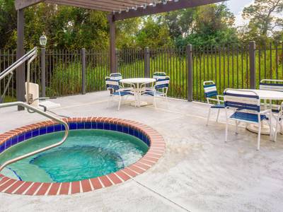 La Quinta Inn & Suites by Wyndham Sebring - Bild 1