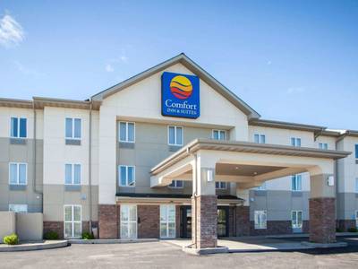 Comfort Inn & Suites Harrisonville - Bild 1