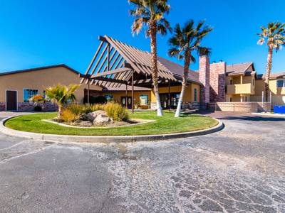 Comfort Inn & Suites - Bild 1