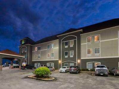 La Quinta Inn & Suites by Wyndham Broussard - Lafayette Area - Bild 1