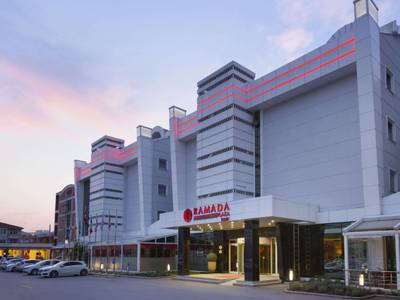 Ramada Plaza by Wyndham Izmit - Bild 1