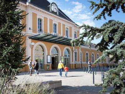 Ibis Styles Roanne Centre Gare - Bild 1