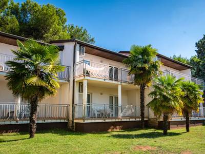 Ai Pini Medulin Resort - Bild 1