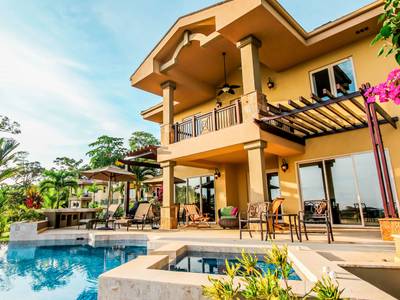 Red Frog Beach Island Resort - Bild 1