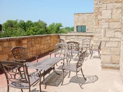 The Oread Lawrence, Tapestry Collection by Hilton - Bild 1