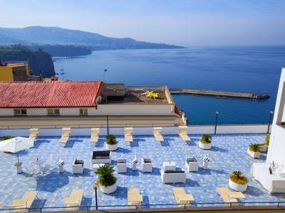 Panorama Palace Hotel - Bild 1