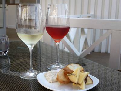 The Pavilion - Bild 1