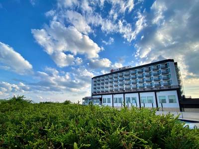 Ramada by Wyndham Tekirdag - Bild 1