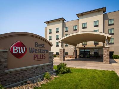 Best Western Plus Williston Hotel & Suites - Bild 1