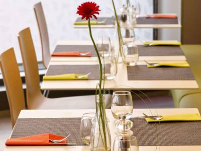 Park Inn by Radisson Lille Grand Stade - Bild 1