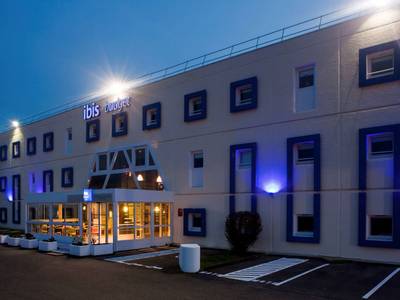 ibis budget Pontault-Combault RN4 Marne-la-Vallée - Bild 1