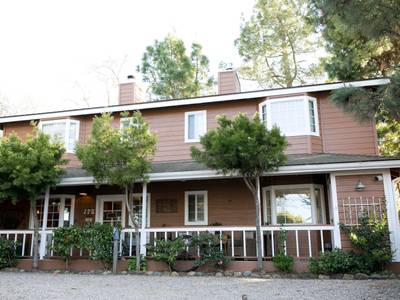 J Patrick House Bed And Breakfast Inn - Bild 1