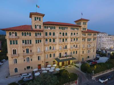 Grand Hotel Royal Viareggio - Bild 1