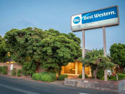 Best Western Village Inn - Bild 1