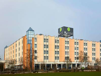 H+ Hotel Leipzig-Halle - Bild 1